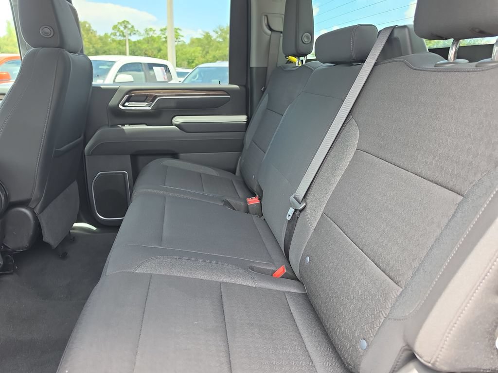 Used 2025 Chevrolet Silverado 2500 LT w/ Convenience Package AWD/4WD image 29