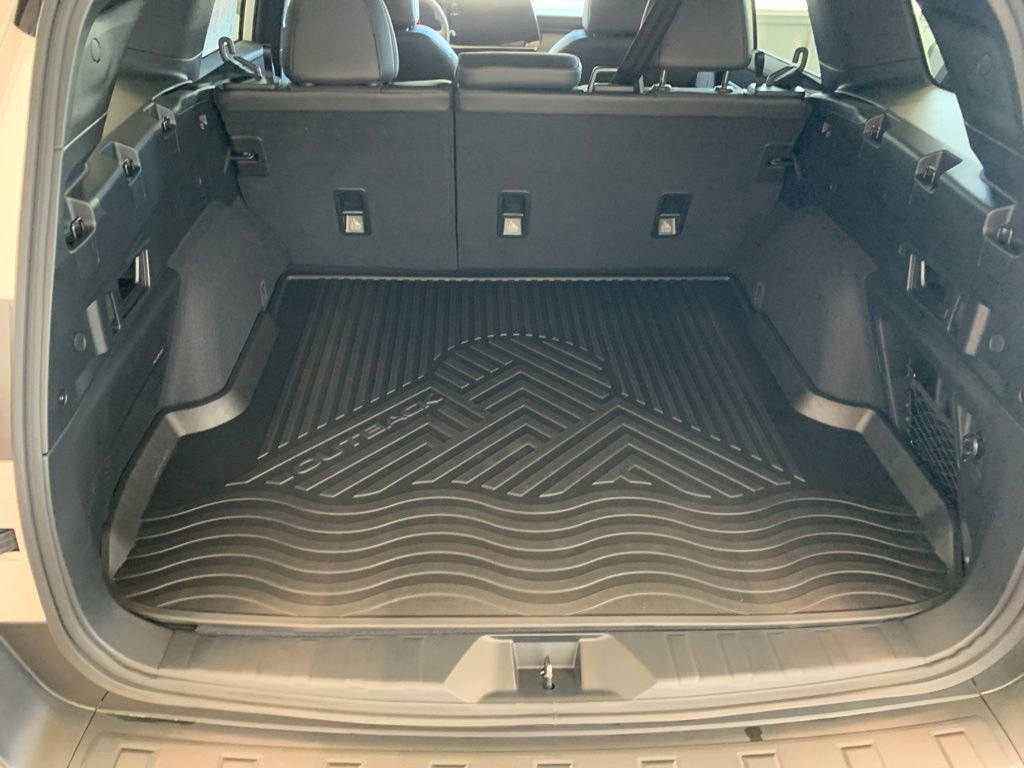 New 2026 Subaru Outback Limited XT image 15