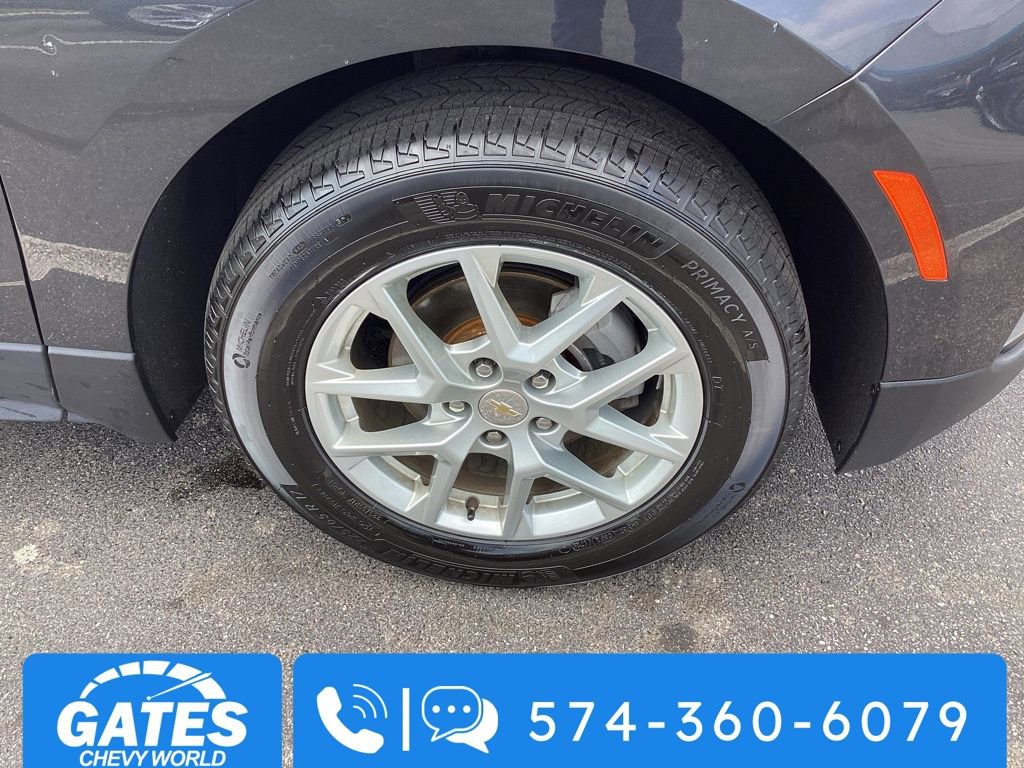 Used 2023 Chevrolet Equinox LT image 32