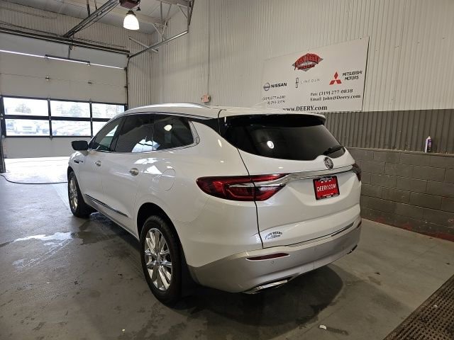 Used 2021 Buick Enclave Premium w/ Sun and Sites Package image 5