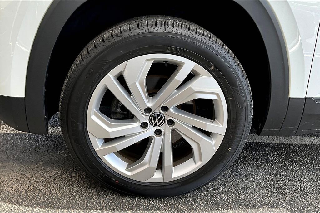 Used 2023 Volkswagen Atlas SE image 11