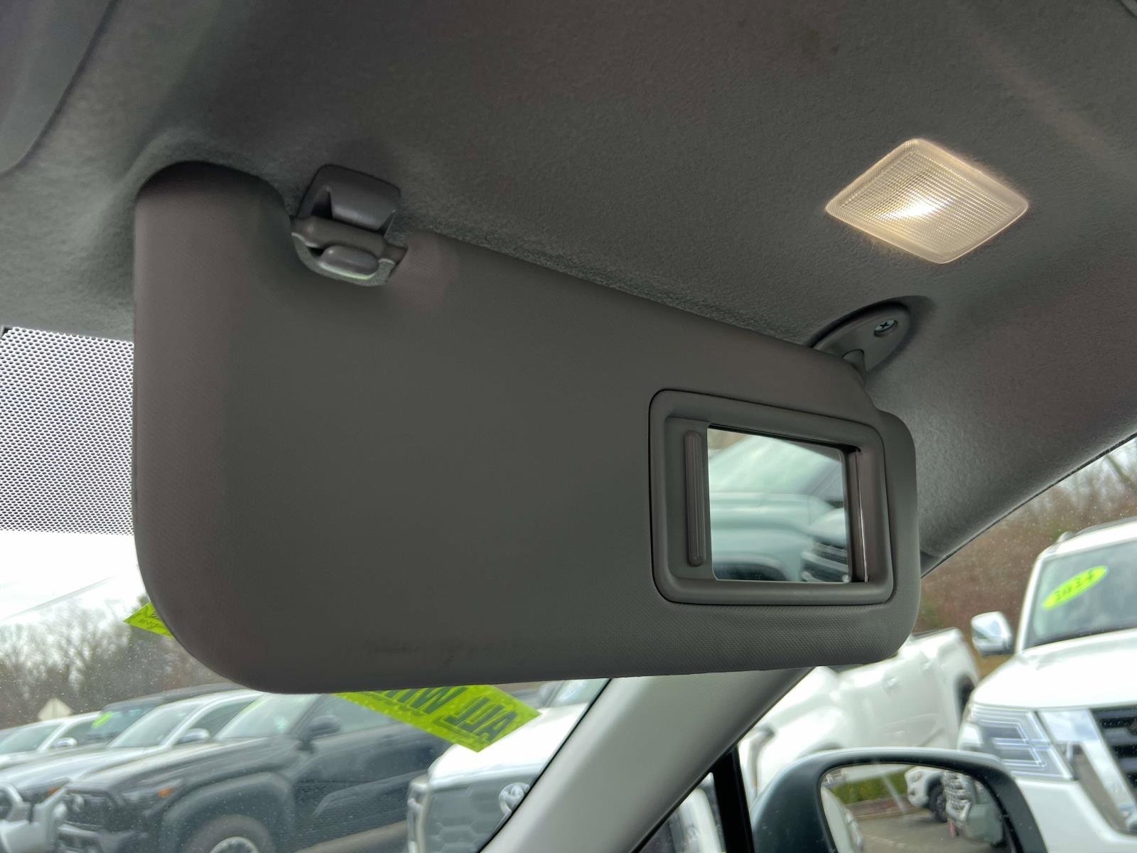 Used 2024 Toyota Corolla Cross XLE image 32