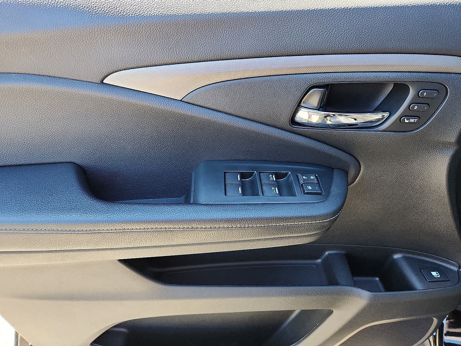 Used 2023 Honda Ridgeline RTL-E image 14