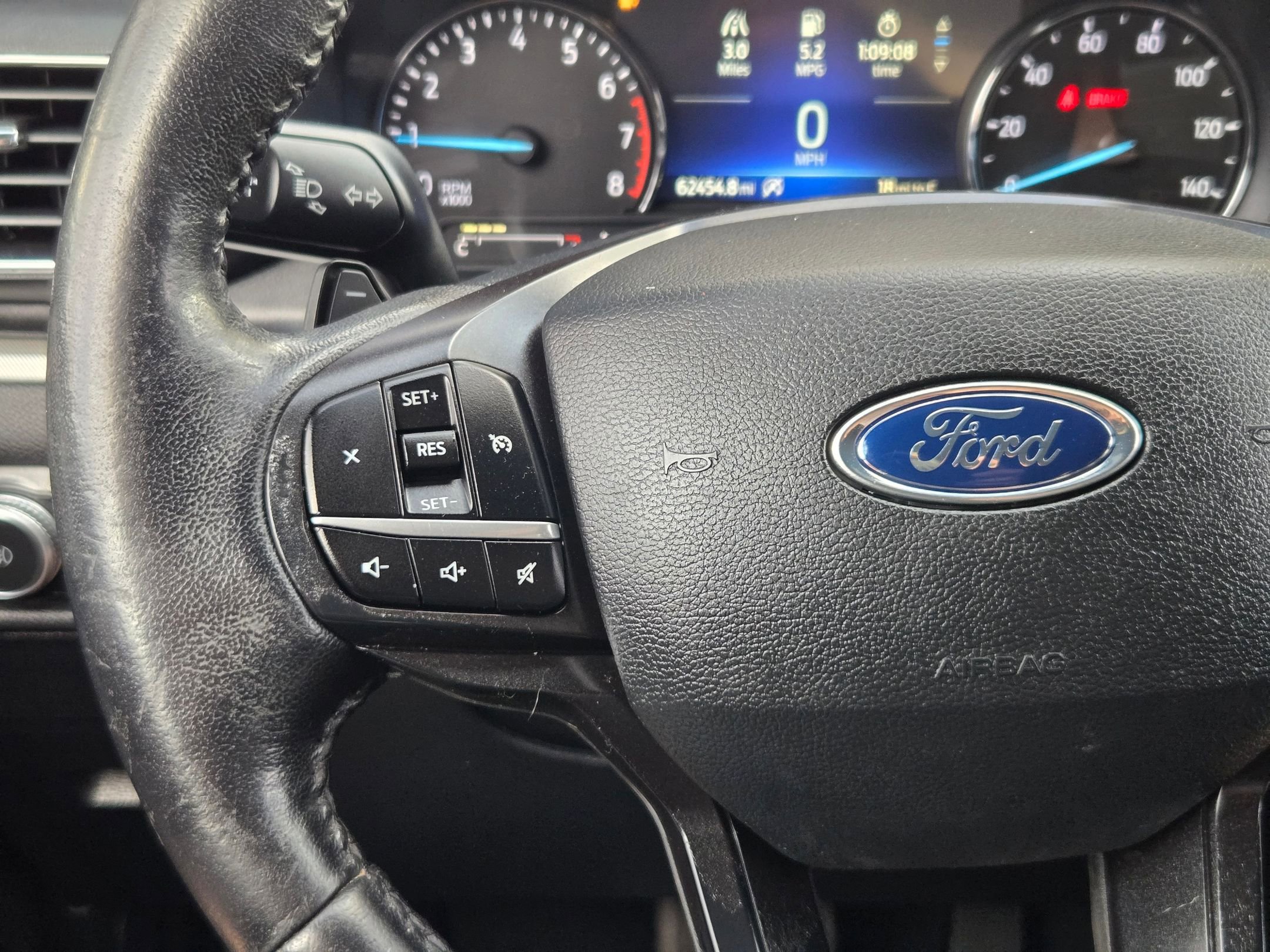 Used 2020 Ford Explorer XLT w/ Equipment Group 202A image 22