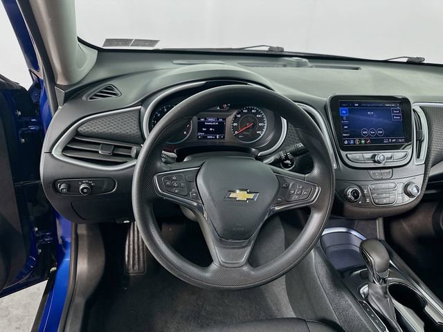 Used 2023 Chevrolet Malibu LT image 18