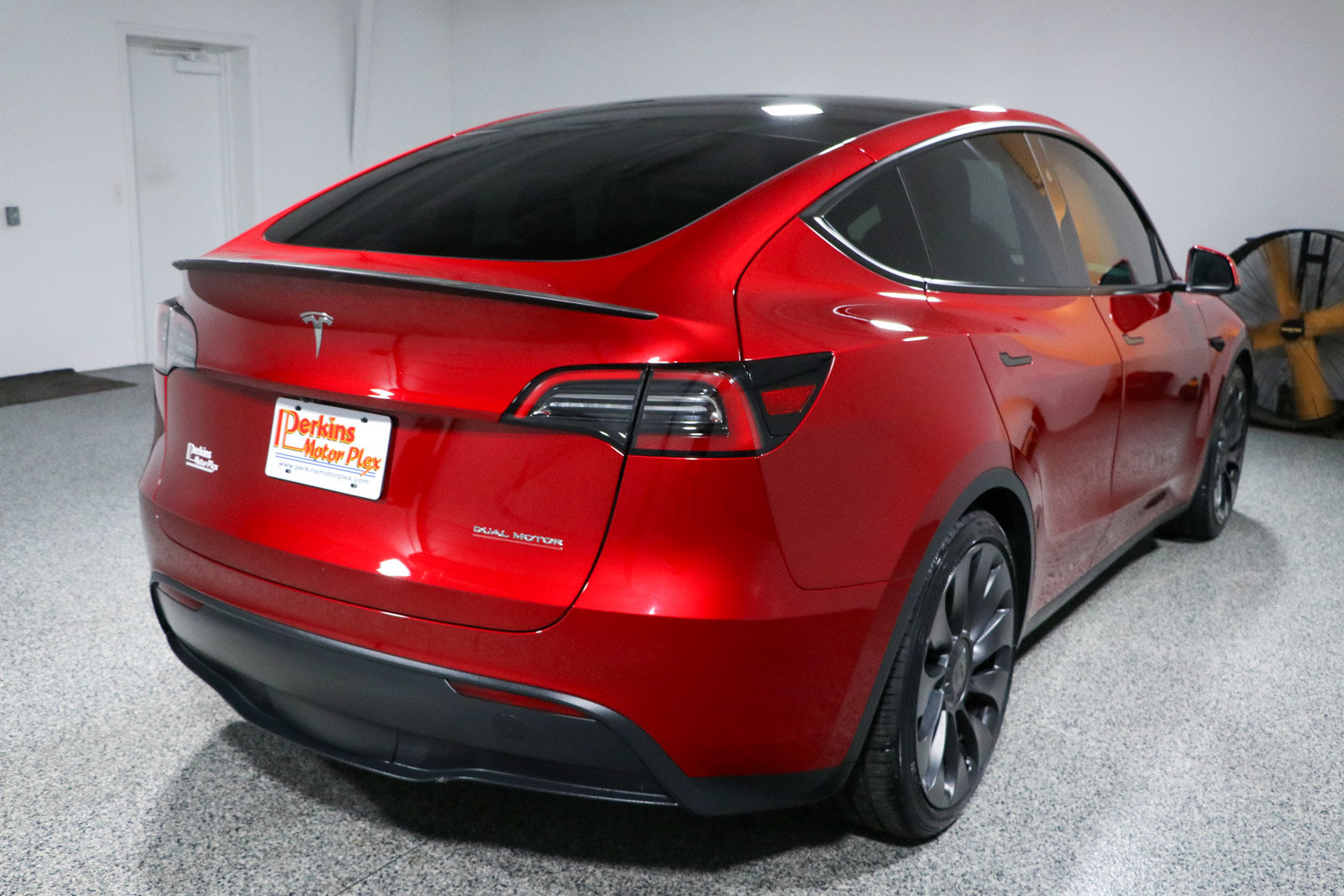 Used 2024 Tesla Model Y Performance AWD/4WD image 7