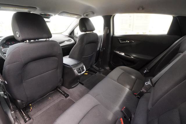 Used 2023 Chevrolet Malibu LT image 28