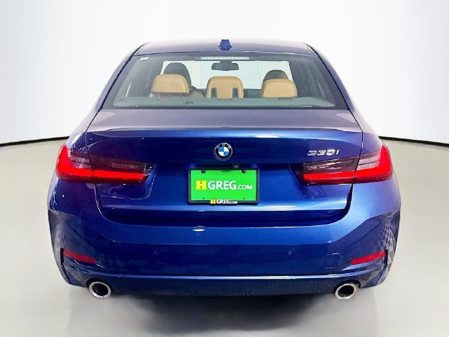 Used 2023 BMW 330i Sedan w/ Parking Assistance Package RWD image 8
