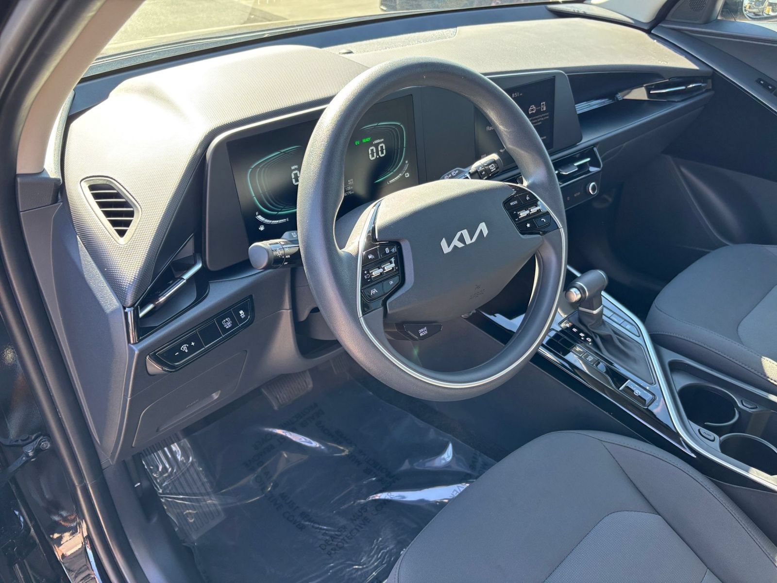 Used 2026 Kia Niro LX FWD image 33