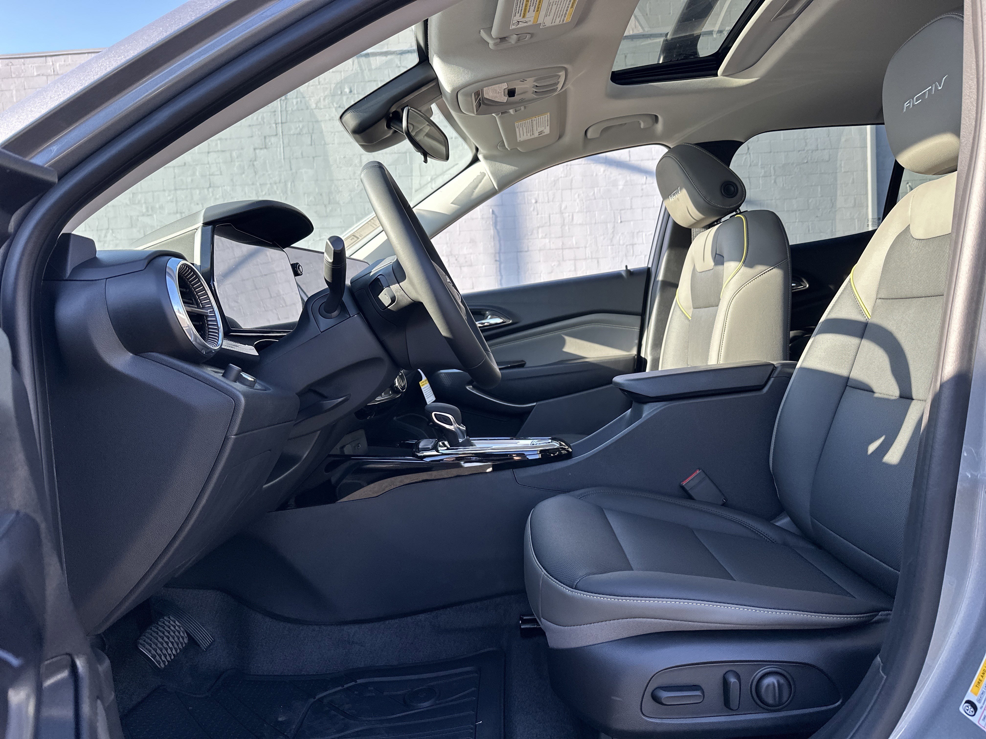 New 2026 Chevrolet Trax ACTIV w/ Sunroof Package image 10