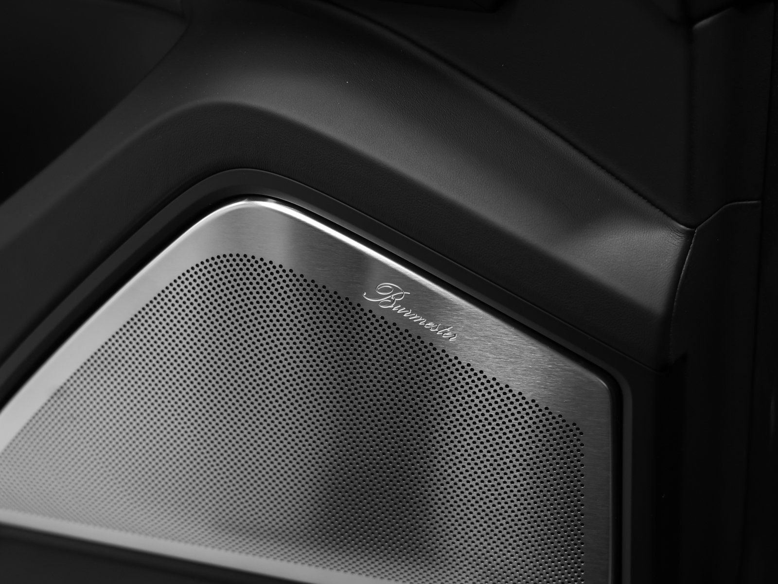 New 2026 Porsche Cayenne GTS image 46