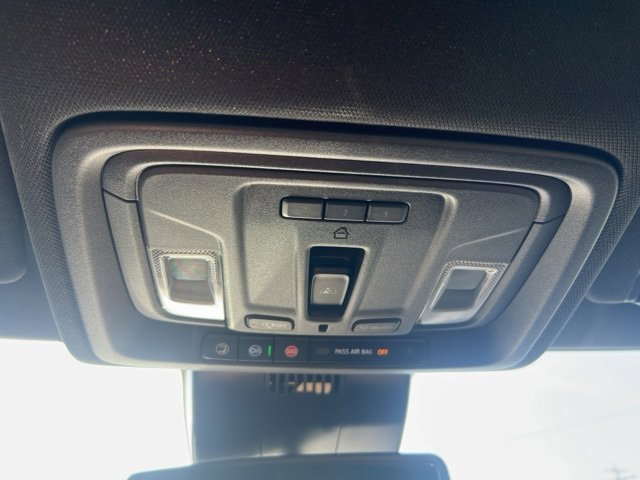 Used 2024 GMC Sierra 2500 AT4 w/ AT4 Preferred Package image 30