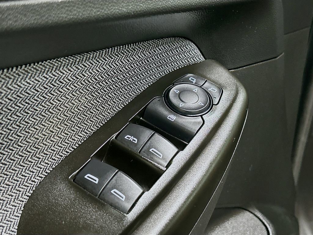 Used 2021 Chevrolet TrailBlazer LT w/ Convenience Package image 17