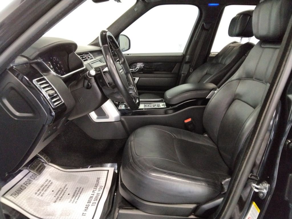 Used 2020 Land Rover Range Rover Long Wheelbase HSE image 36