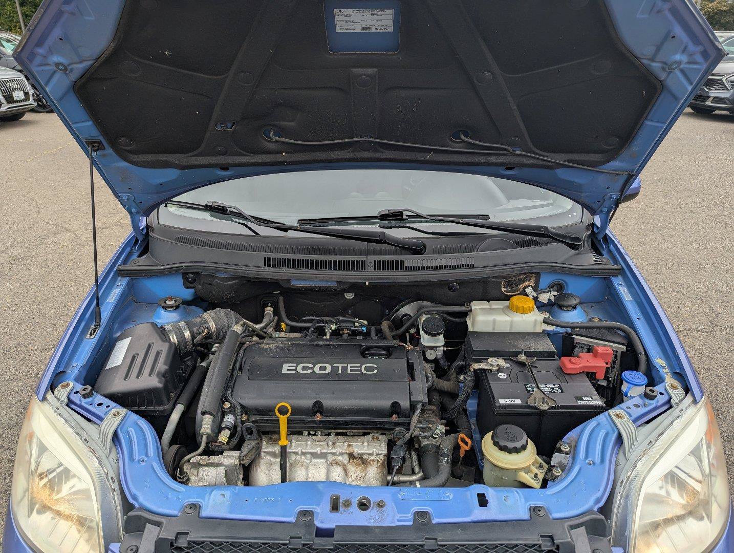 Used 2009 Chevrolet Aveo LT FWD image 32