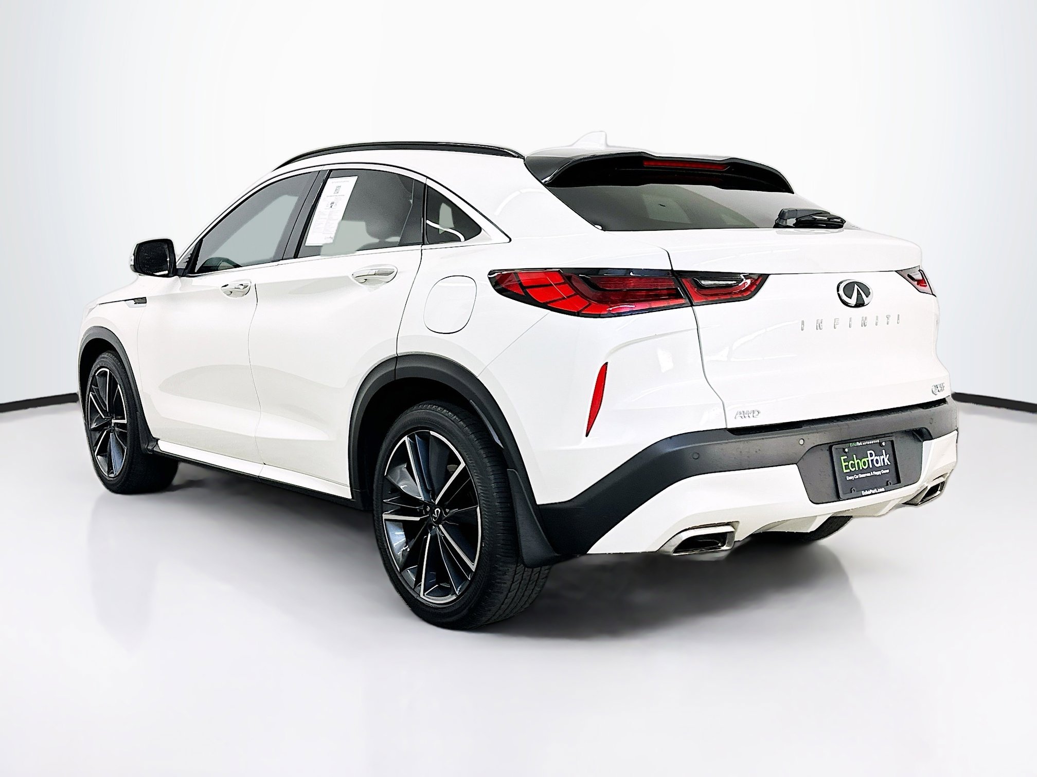 Used 2023 INFINITI QX55 Essential image 5