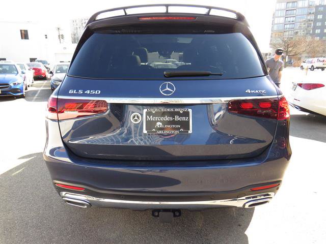 Used 2024 Mercedes-Benz GLS 450 4MATIC image 3