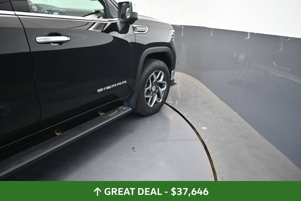 Used 2022 GMC Sierra 1500 SLT w/ SLT Convenience Package AWD/4WD image 26