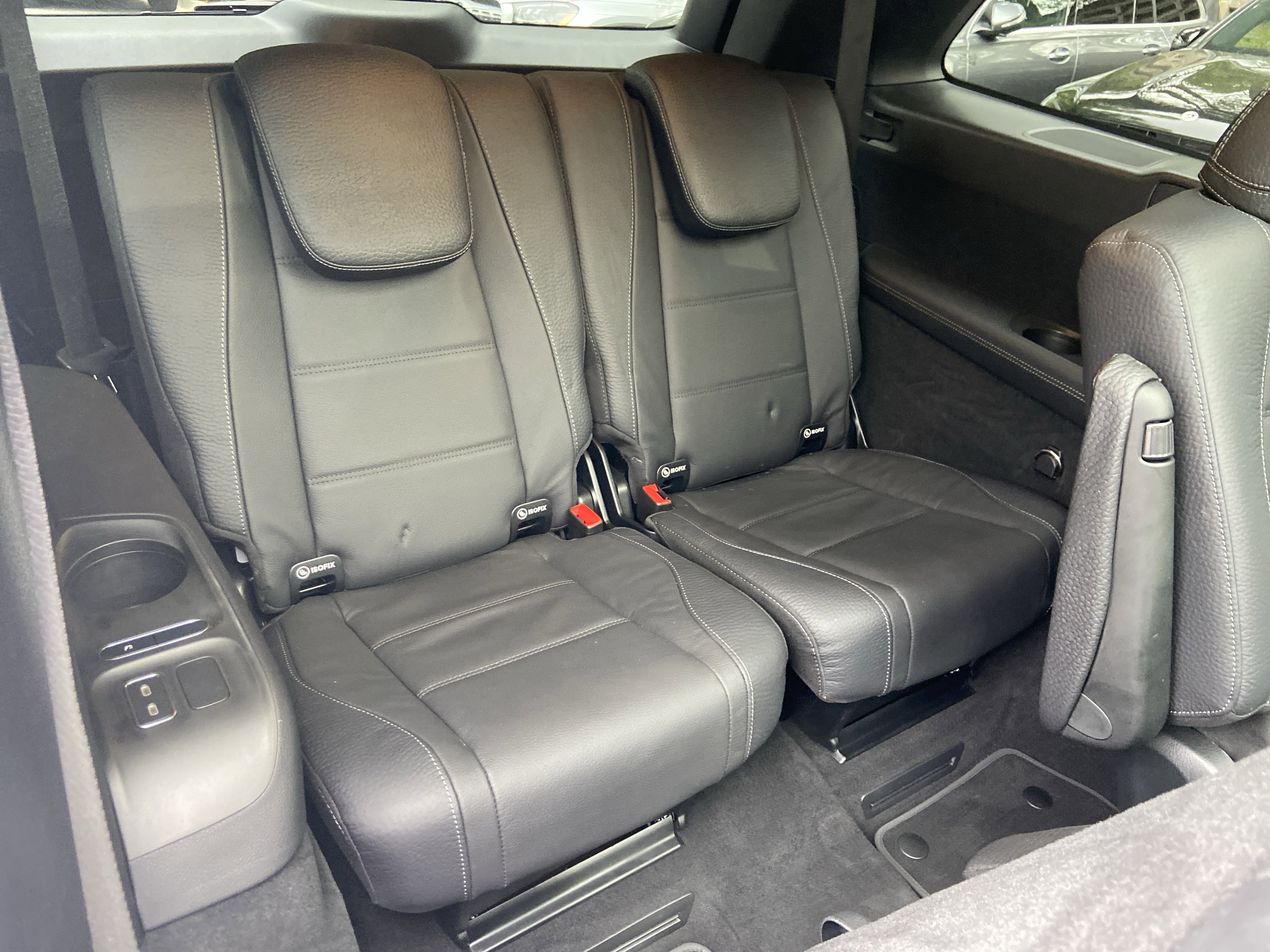 Certified 2025 Mercedes-Benz GLS 580 4MATIC image 47
