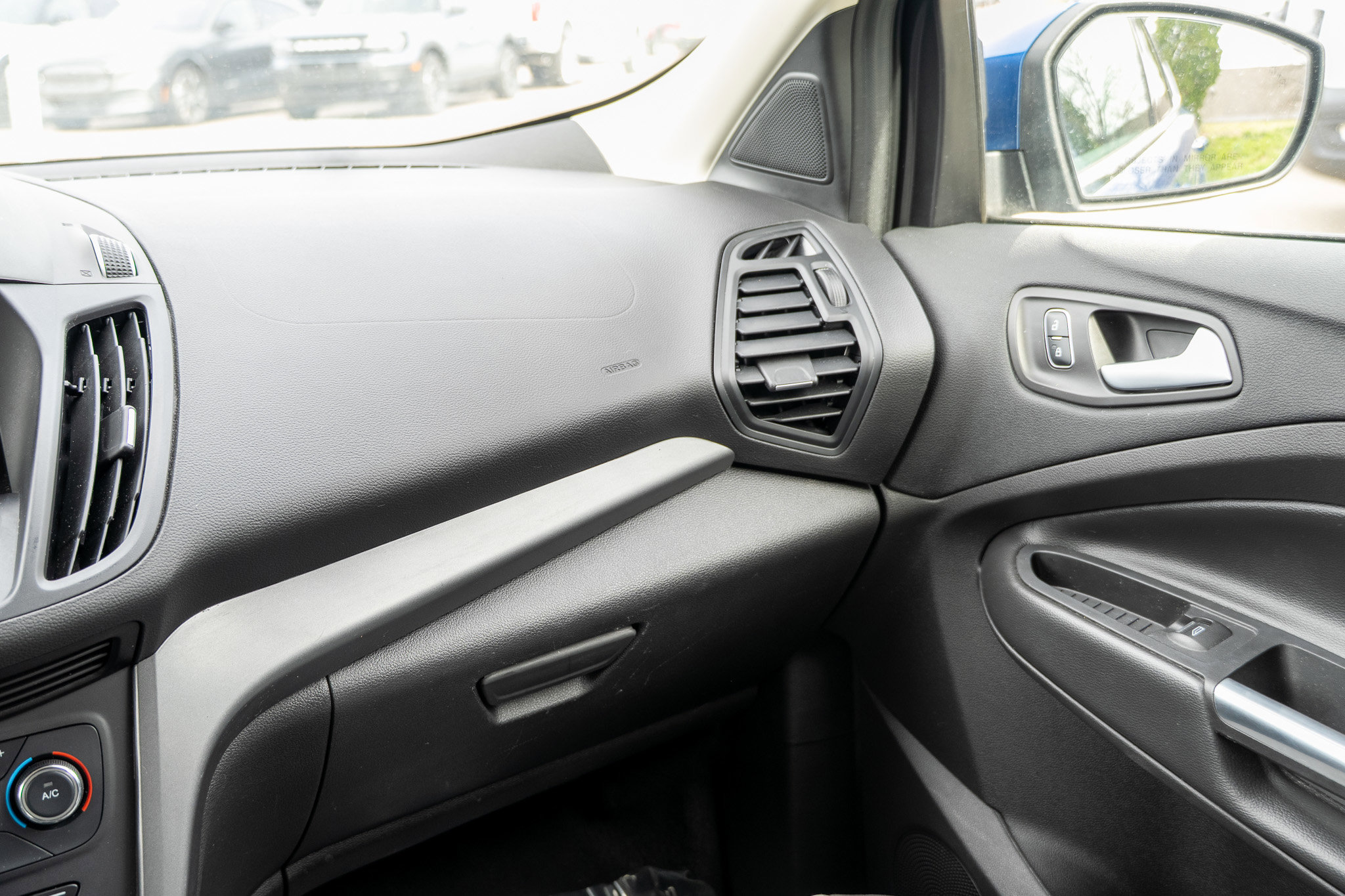 Used 2017 Ford Escape SE w/ Equipment Group 201A image 56