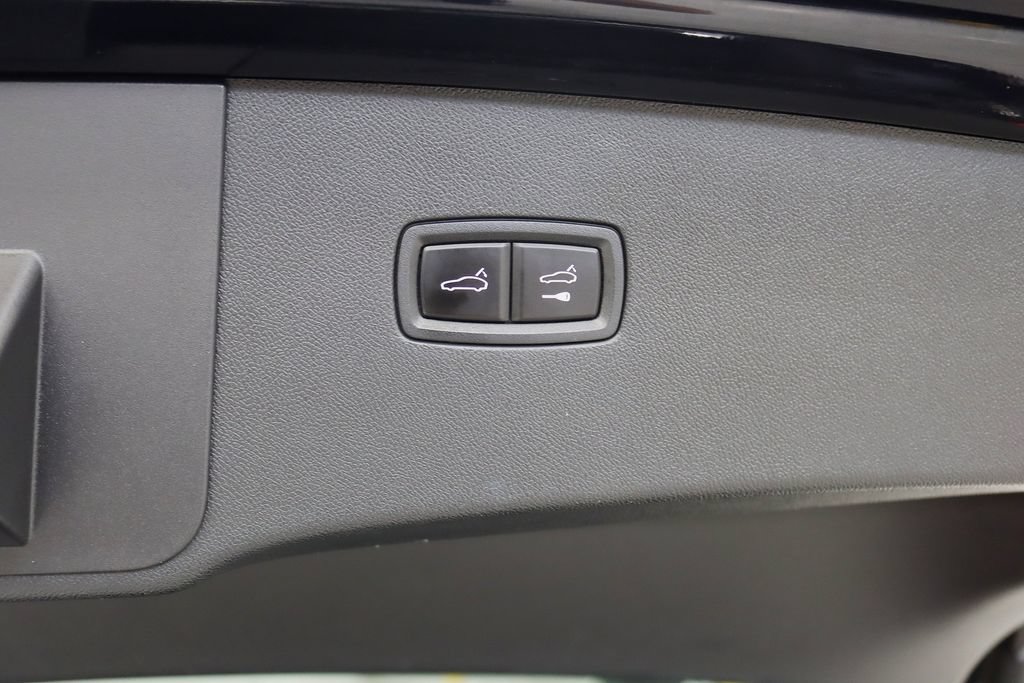 Used 2023 Porsche Cayenne S AWD/4WD image 41