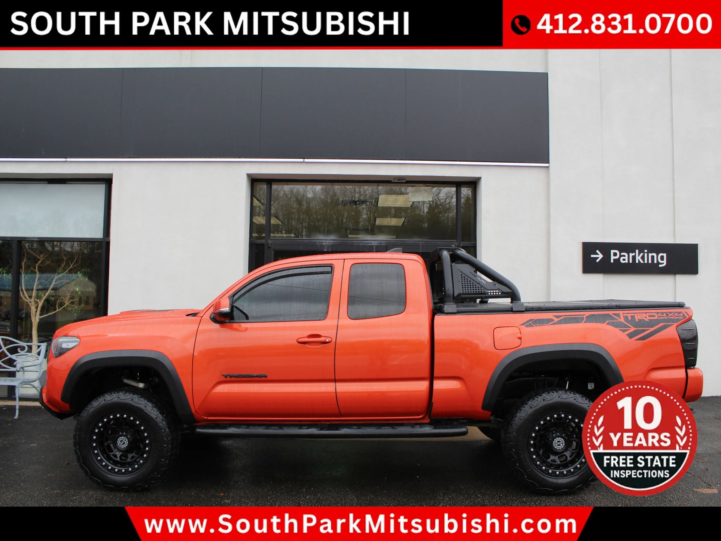 Used 2017 Toyota Tacoma TRD Off-Road w/ Premium & Technology Package image 1