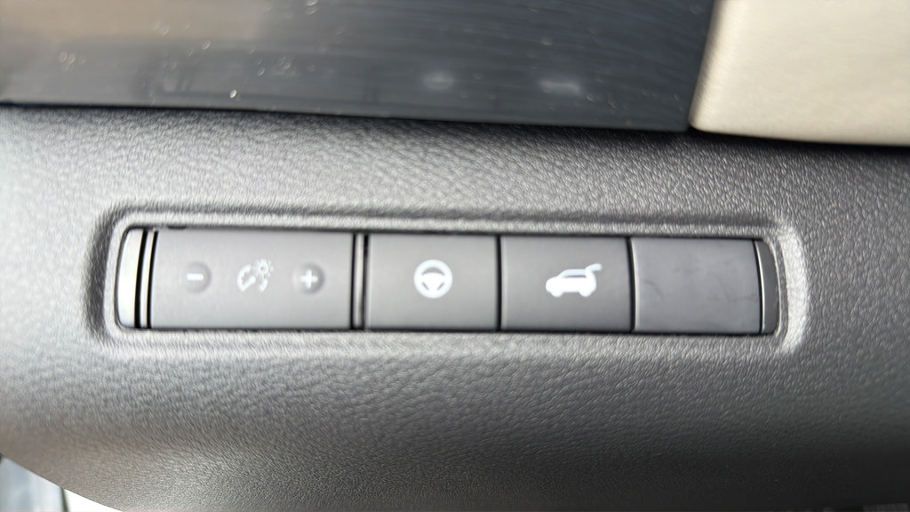 New 2026 Nissan Pathfinder SL AWD/4WD image 22