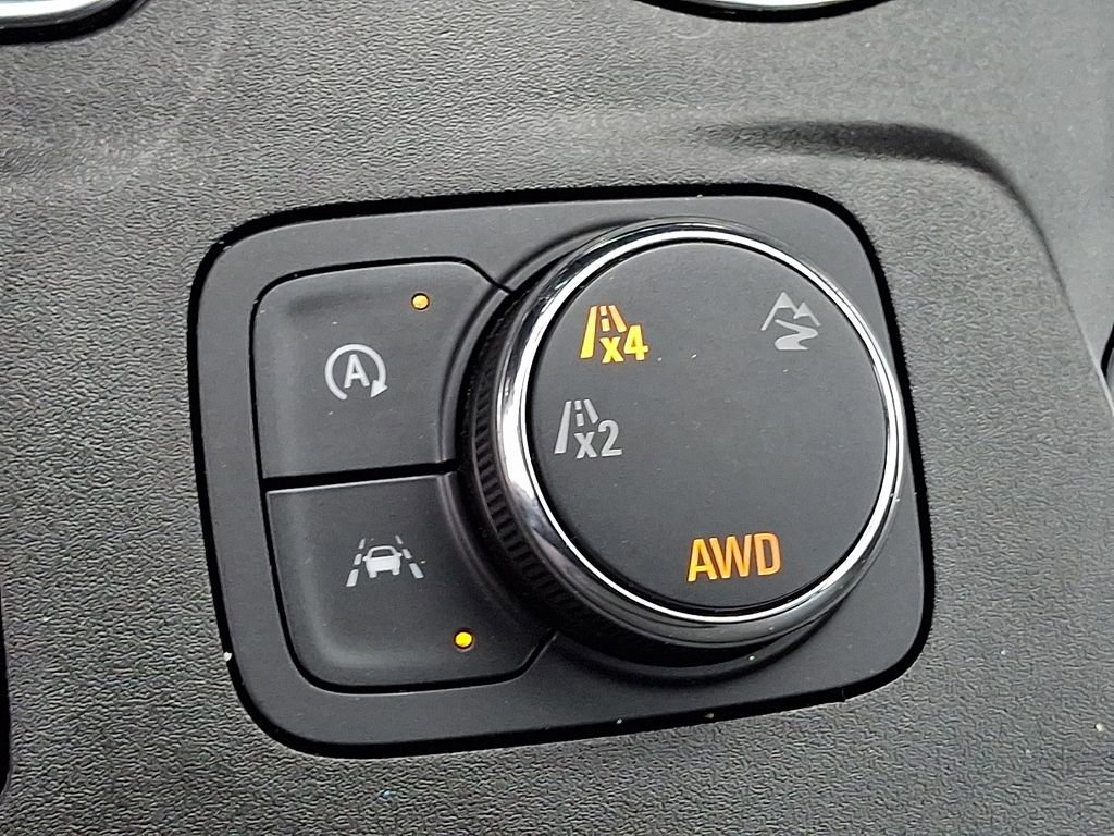 Certified 2023 Chevrolet Traverse LT w/ LPO, Floor Liner Package image 27