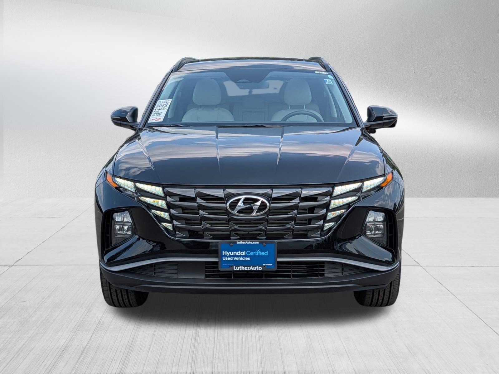 Certified 2024 Hyundai Tucson SEL w/ Convenience Package AWD/4WD image 2