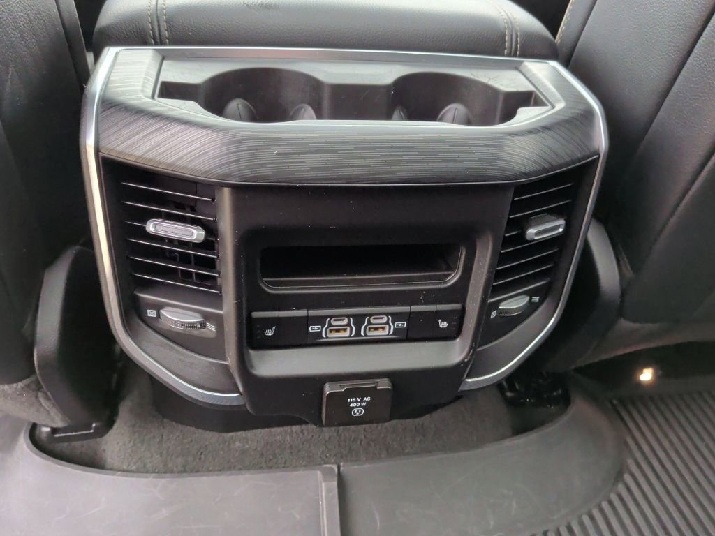 Used 2024 RAM 1500 Laramie AWD/4WD image 46