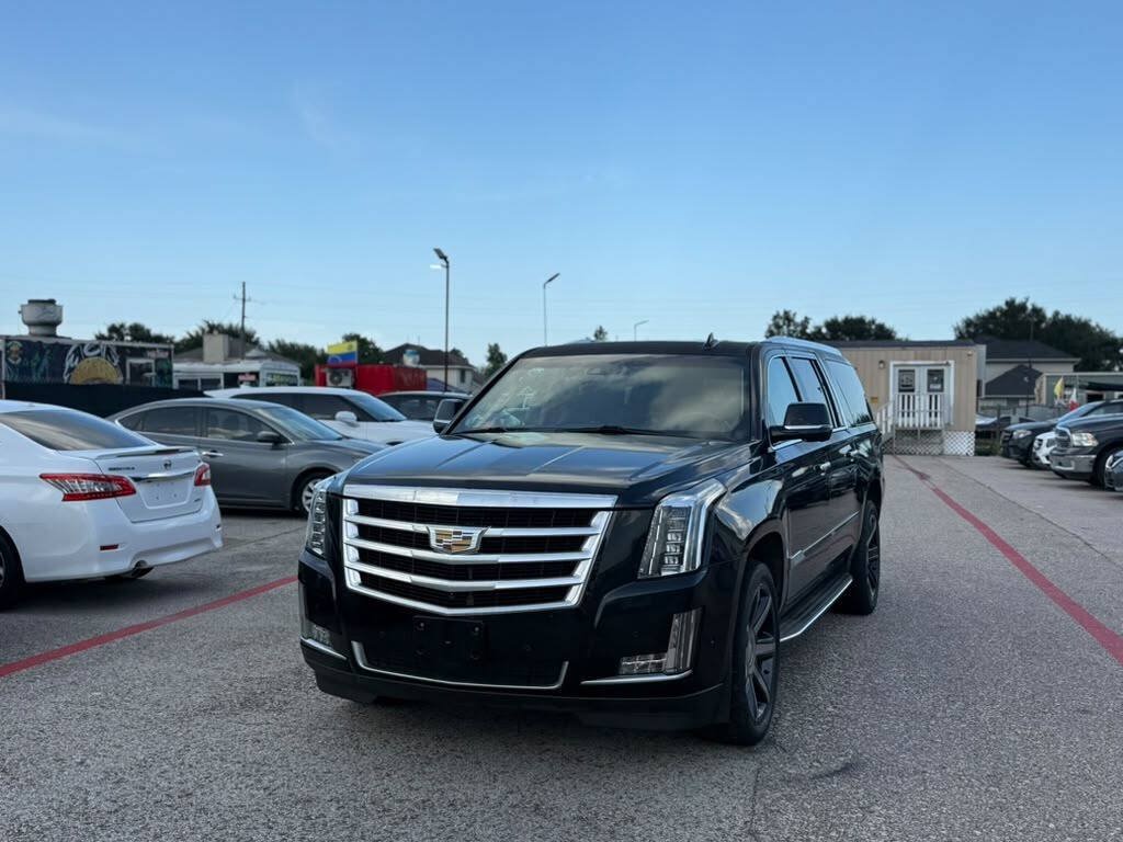 Used 2017 Cadillac Escalade ESV Premium Luxury AWD/4WD image 3