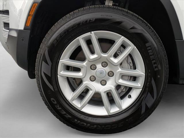 Certified 2025 Land Rover Defender 110 S image 25