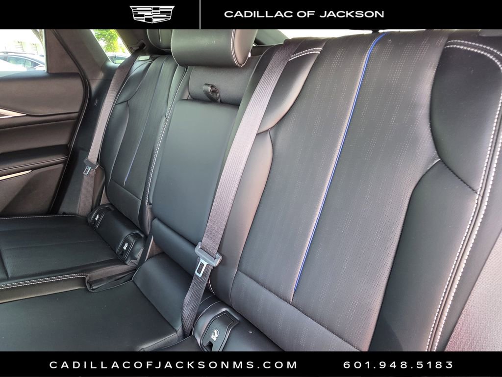 Used 2023 Cadillac Lyriq 2WD image 22