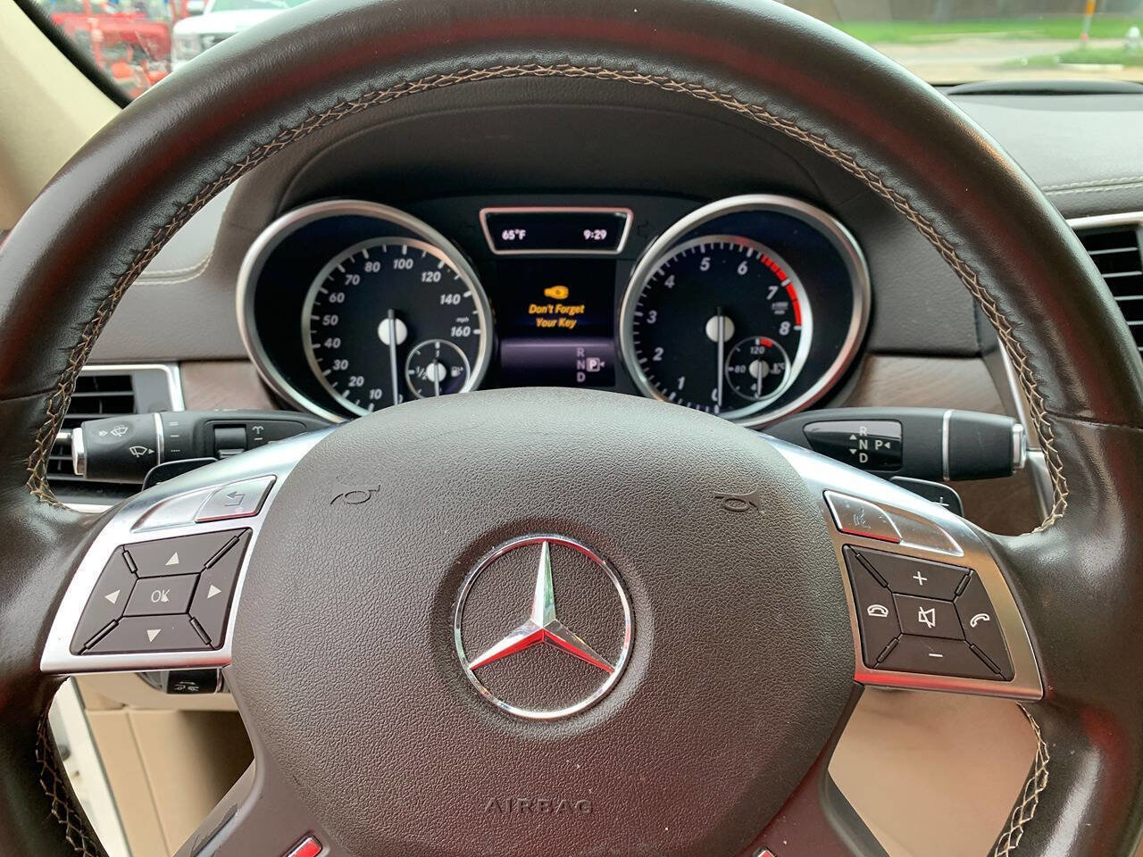 Used 2014 Mercedes-Benz GL 450 4MATIC image 14