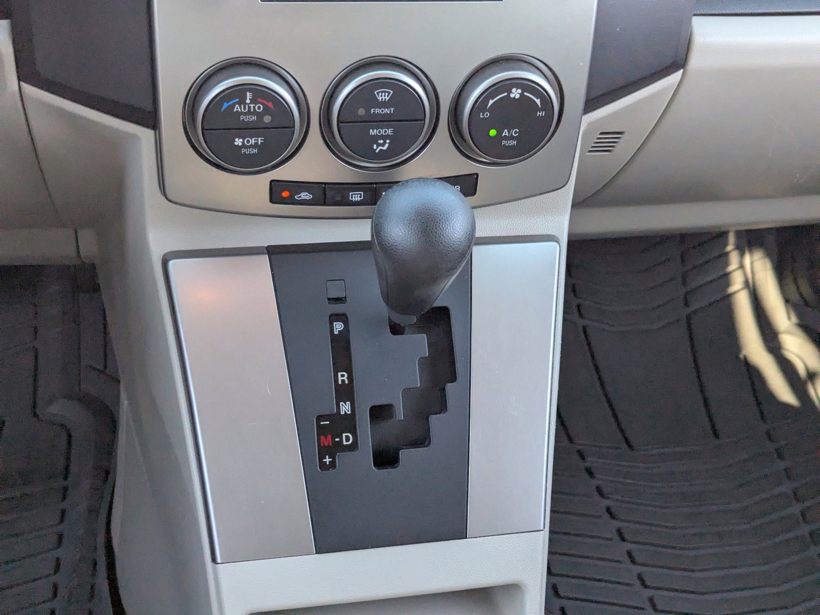 Used 2008 MAZDA MAZDA5 Sport image 23