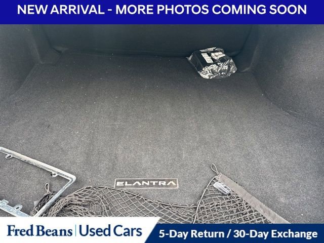 Used 2023 Hyundai Elantra SEL image 6