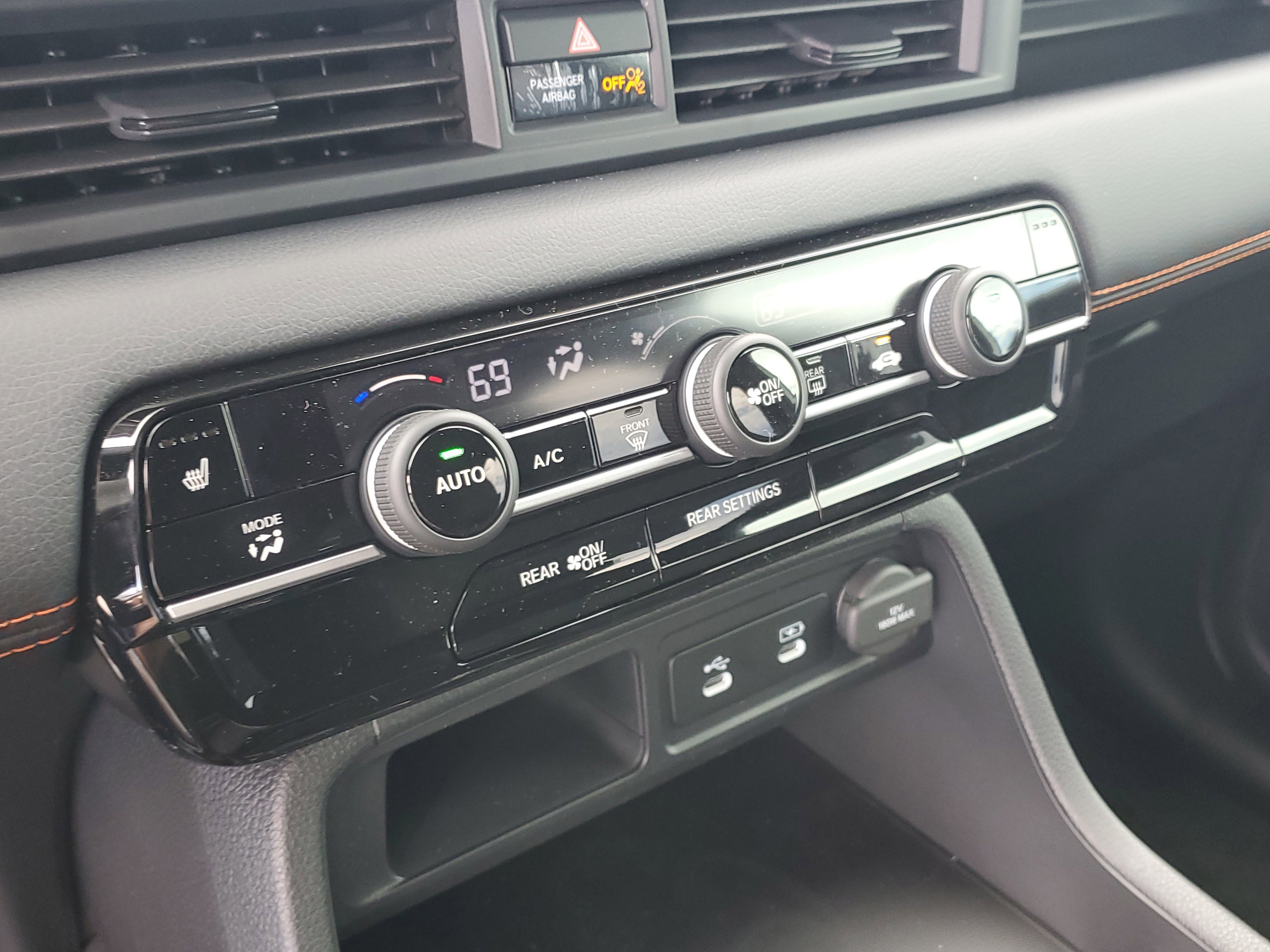 New 2026 Honda Pilot Sport image 32