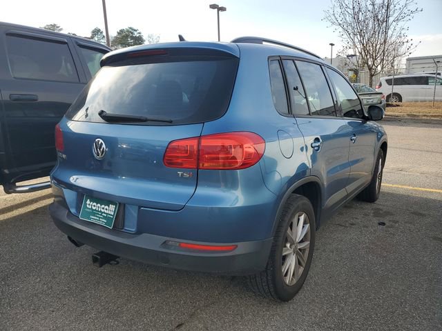 Used 2017 Volkswagen Tiguan S image 9