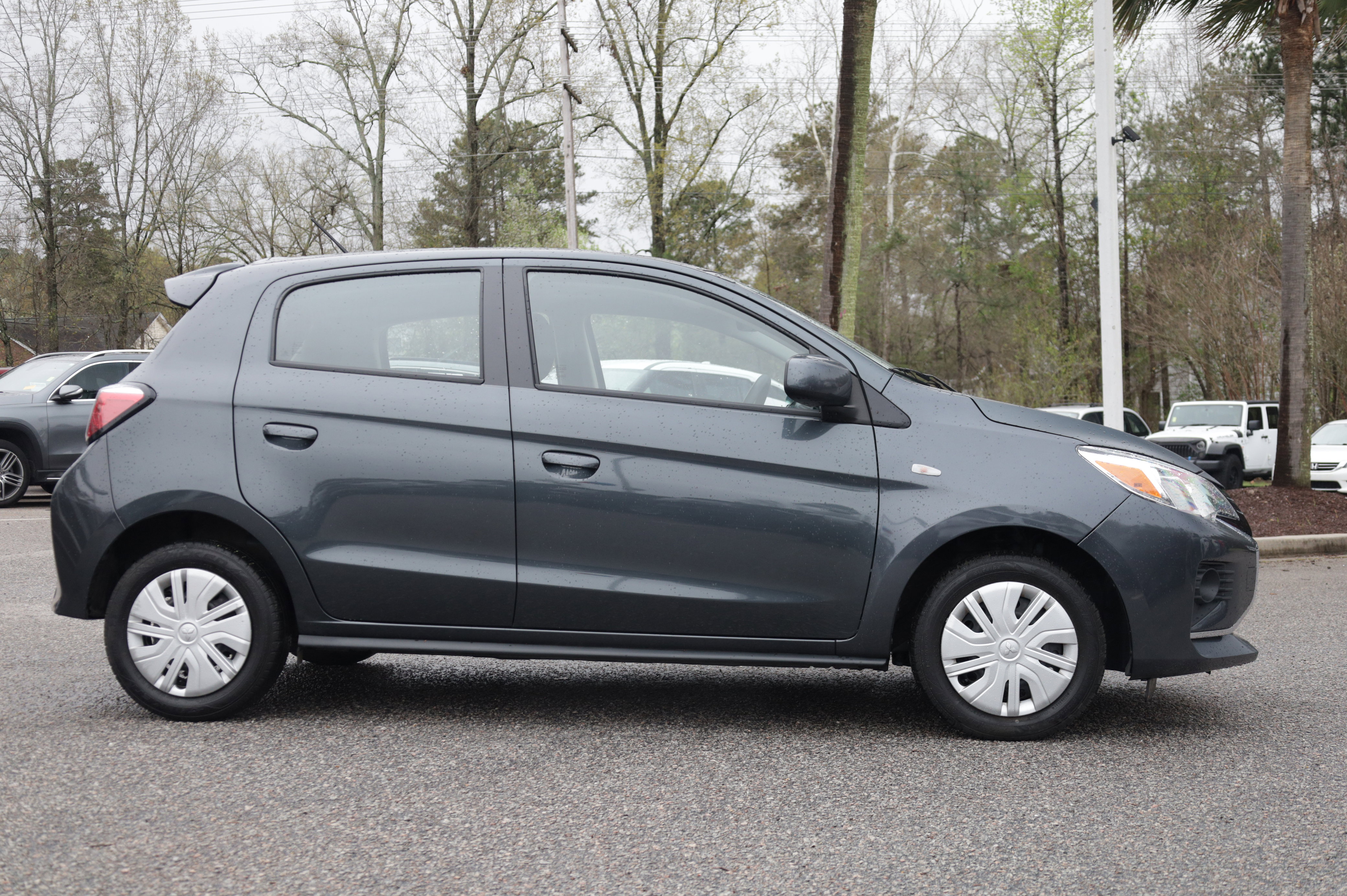 Used 2024 Mitsubishi Mirage ES image 6