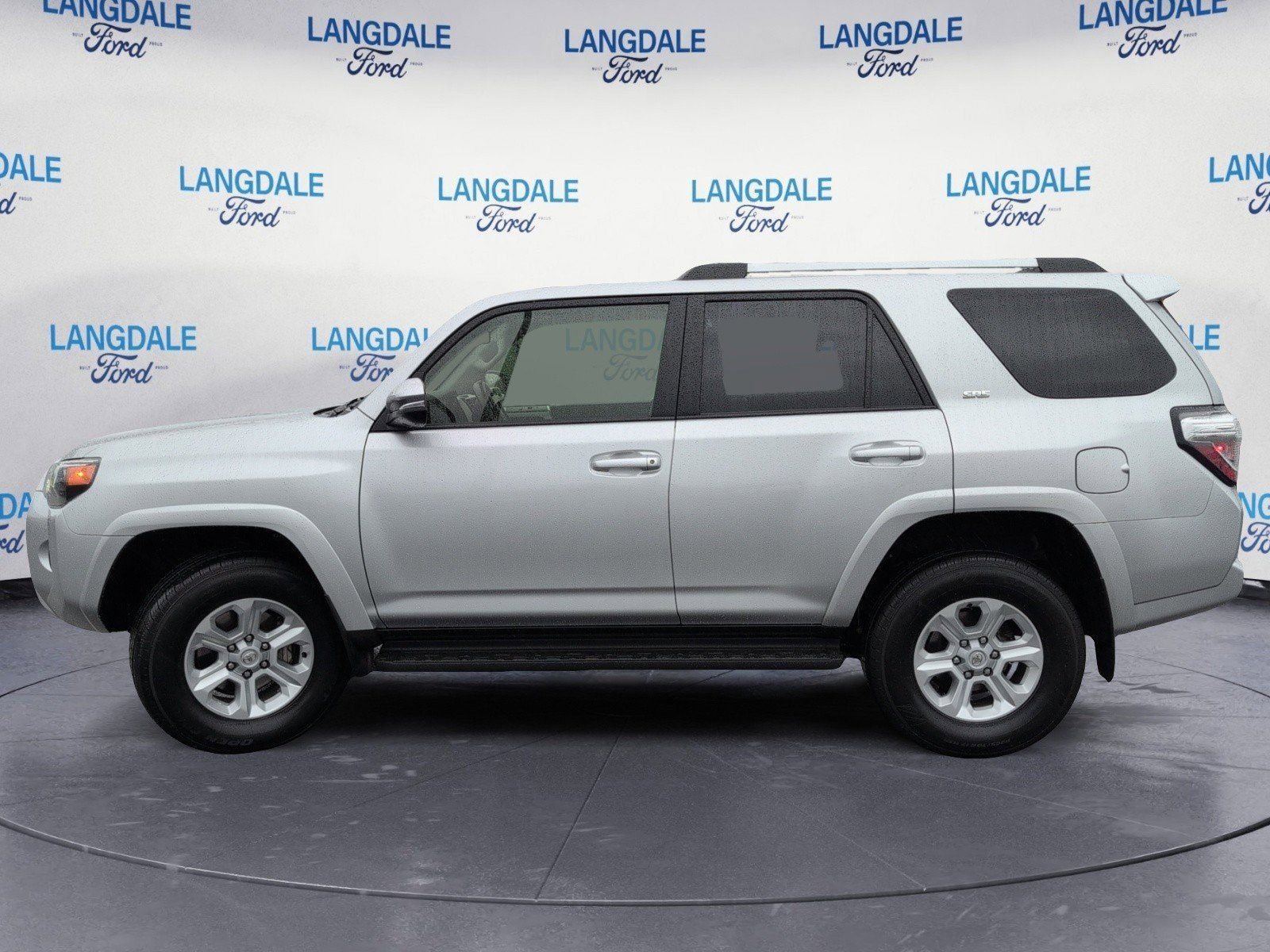 Used 2024 Toyota 4Runner SR5 Premium AWD/4WD image 10
