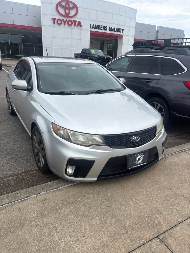 Used 2013 Kia Forte Koup SX w/ Tech Pkg FWD image 3