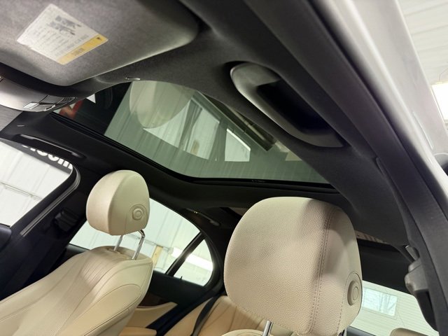 Used 2018 Mercedes-Benz E 300 E 300 image 19