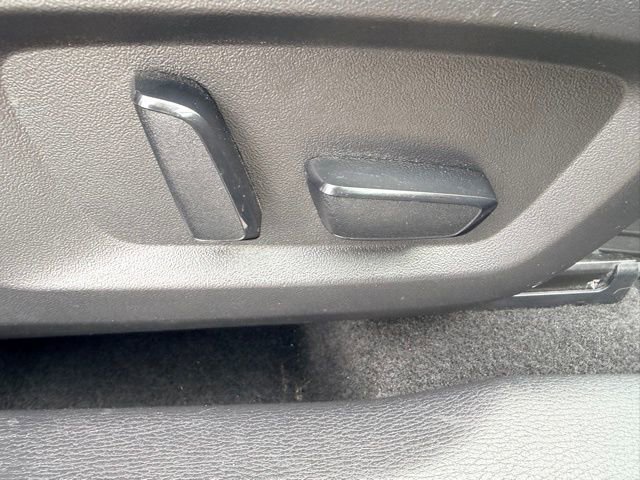 Used 2022 Mitsubishi Outlander SEL image 35