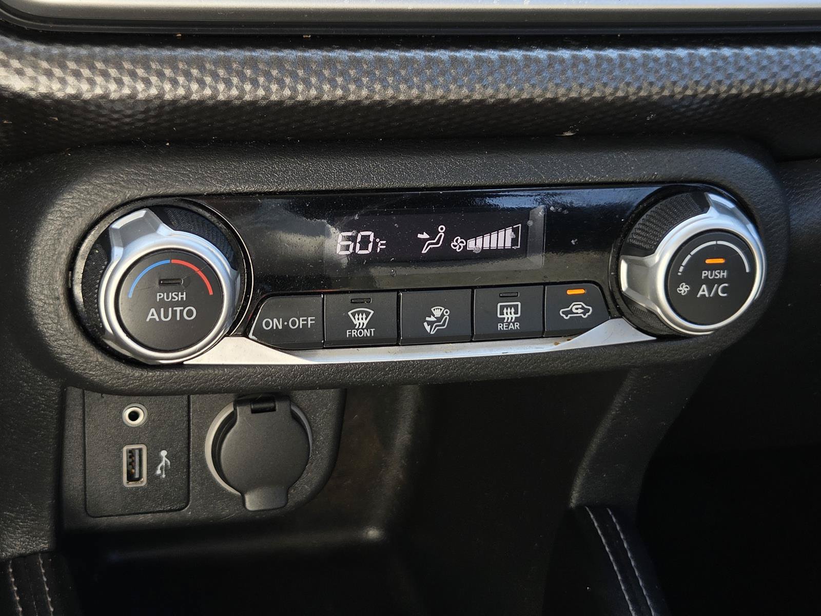 Used 2020 Nissan Kicks SV FWD image 22