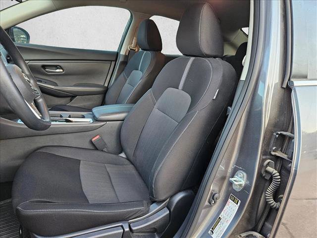Used 2025 Nissan Sentra SV FWD image 13