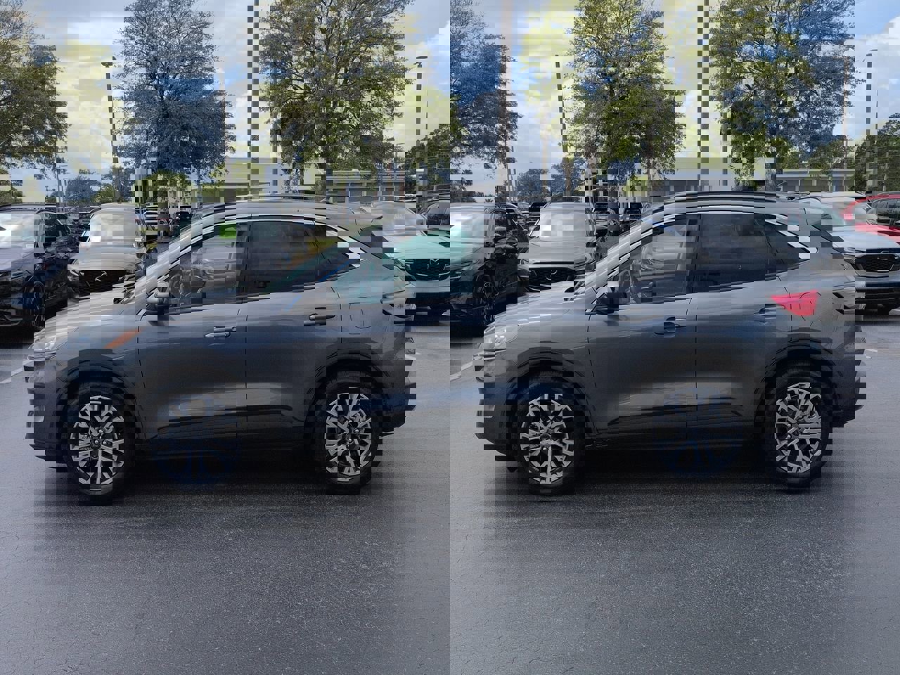 Used 2021 Ford Escape SEL w/ Technology Package image 7