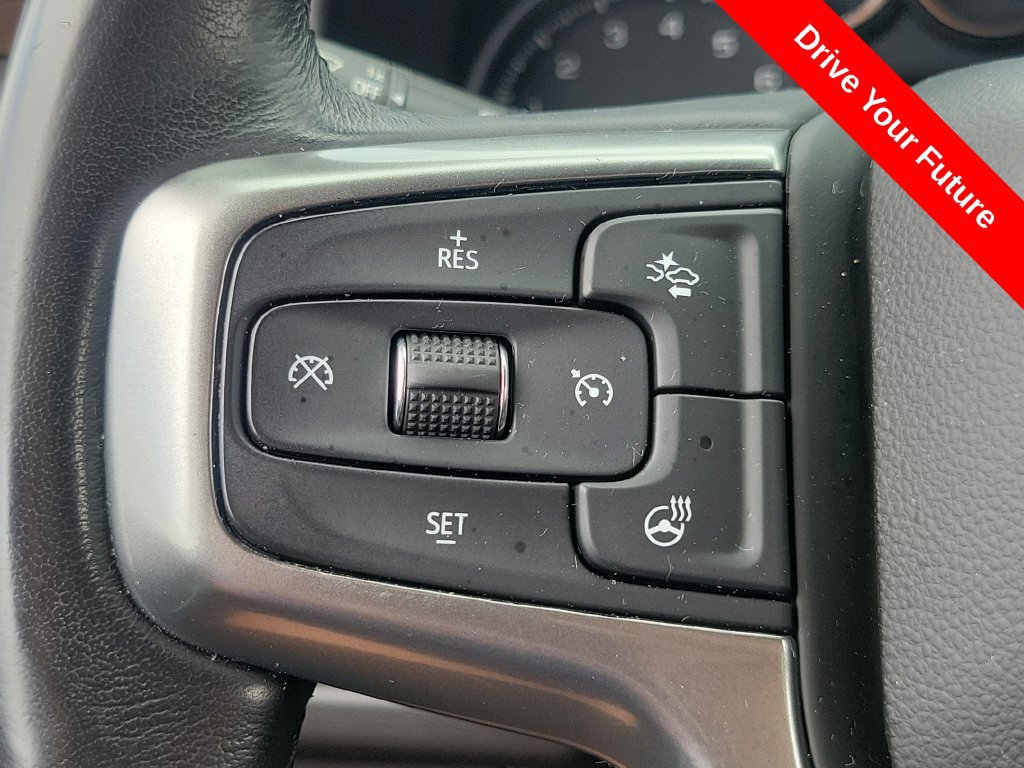 Used 2021 Chevrolet Tahoe Z71 w/ Luxury Package AWD/4WD image 5
