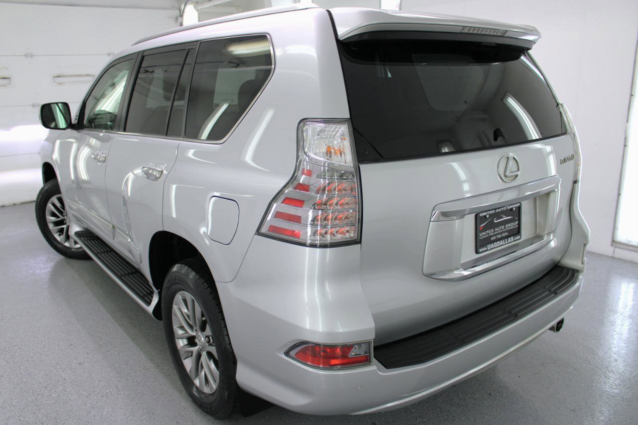 Used 2018 Lexus GX 460 Luxury w/ Preferred Accessory Package image 30