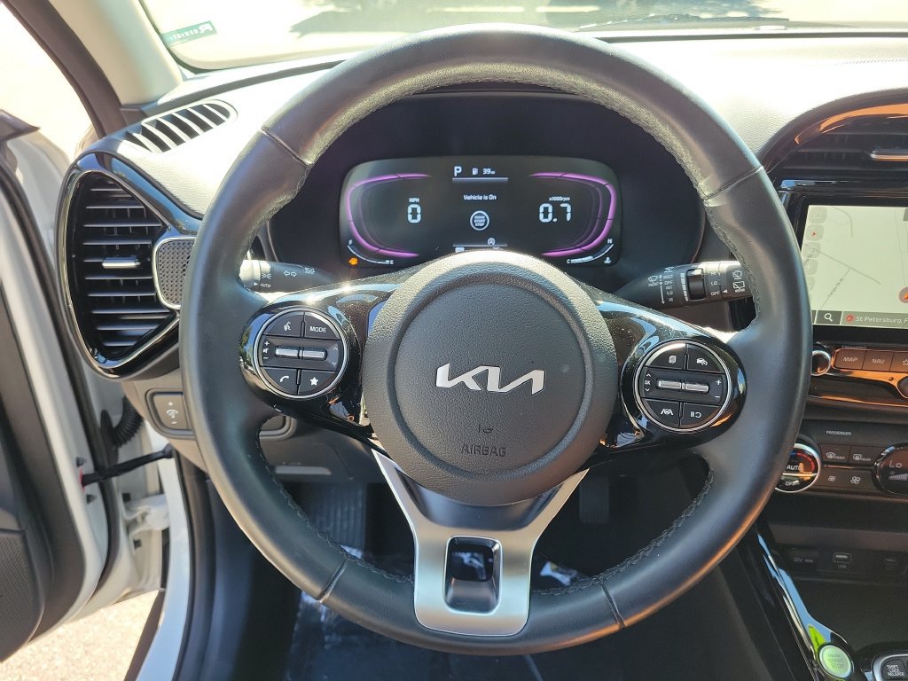 Used 2024 Kia Soul EX w/ EX Designer Package FWD image 26