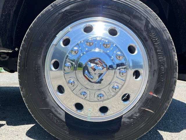 New 2026 RAM 5500 Tradesman AWD/4WD image 10